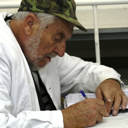 Hrubeš je vzdělavatelem klubu, garantem zdrobnělých (zakrslých) češek