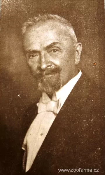 Zemský inspektor zemědělského školství prof, PhDr. František Sitenský