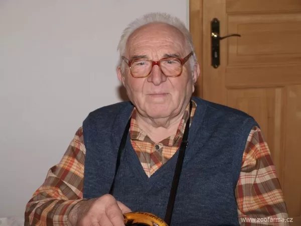Vojtěch Šticha, (1926- 2017), byl zakladatelem klubu češek v roce 1958