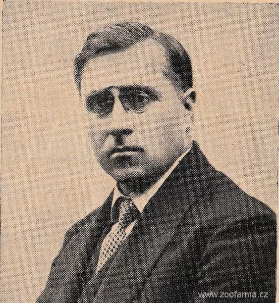 Josef Vrbka (1888-1964), chovatelský publicista napsal i o českých slepicích